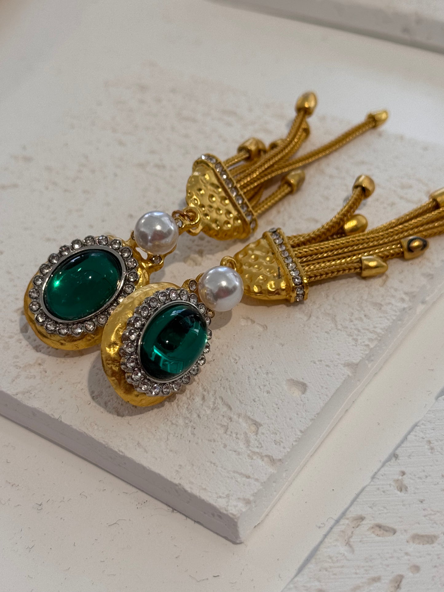 Darling earrings clips