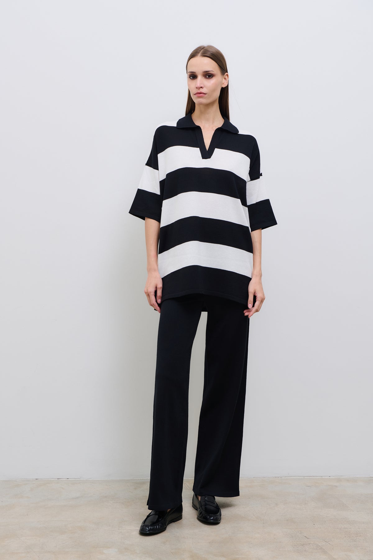 Black and Ivory Knit Blouse