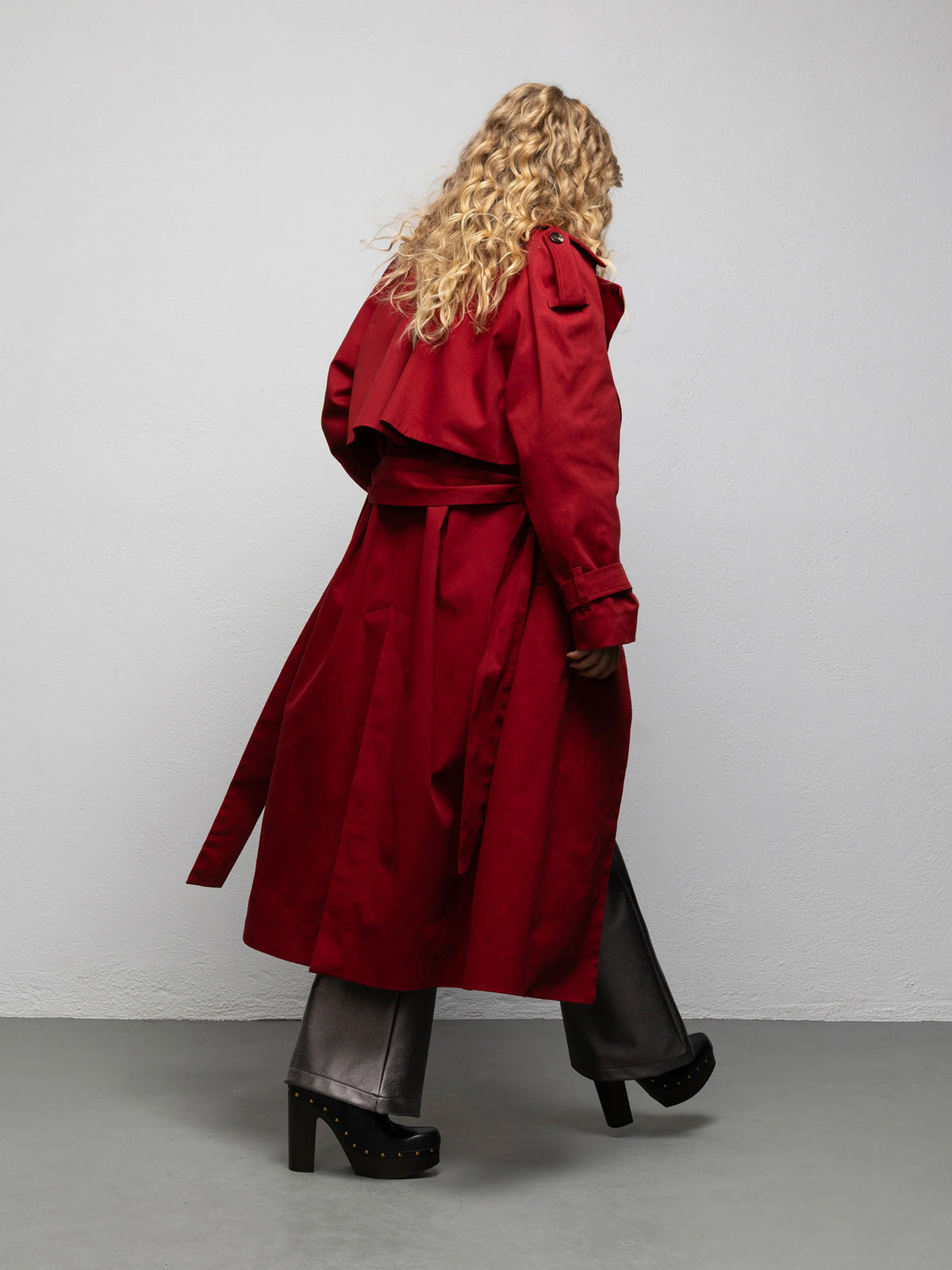Antonio Trenchcoat