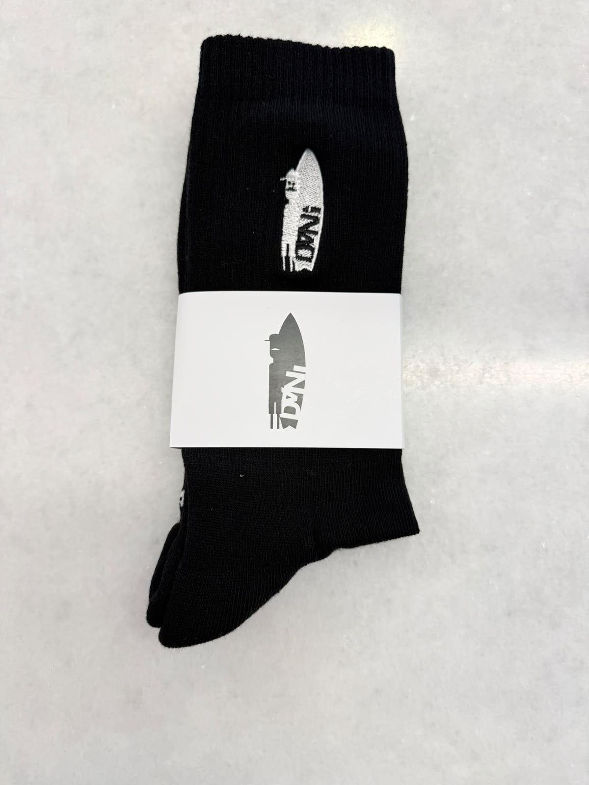 Dani's Socks Surf Black - For a Good Cause