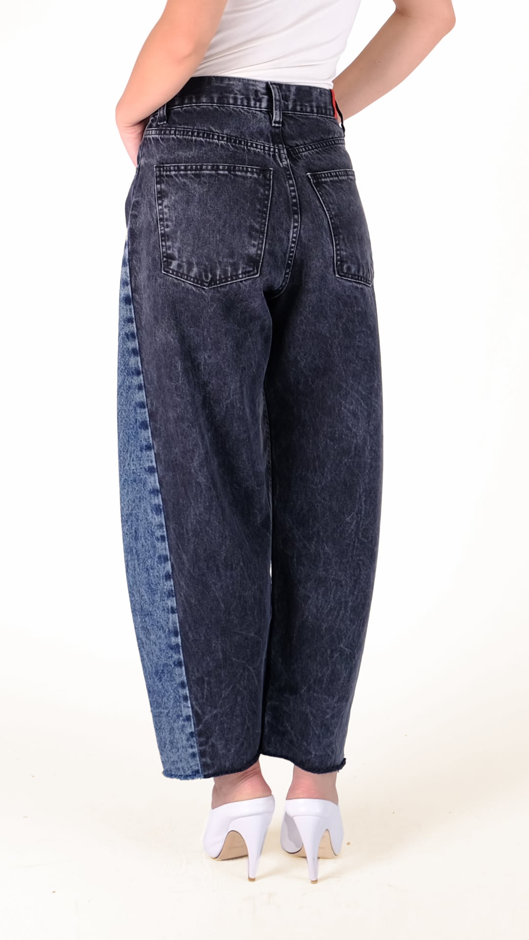 Gwen Vintage Black Reversed - Salt & Pepper Jeans