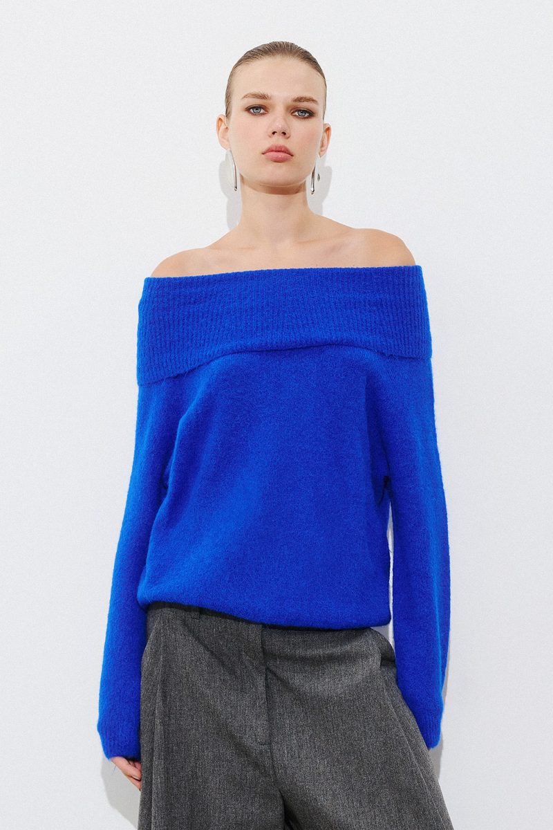 Alpaca Off Shoulder Efimeron - Blue Royal