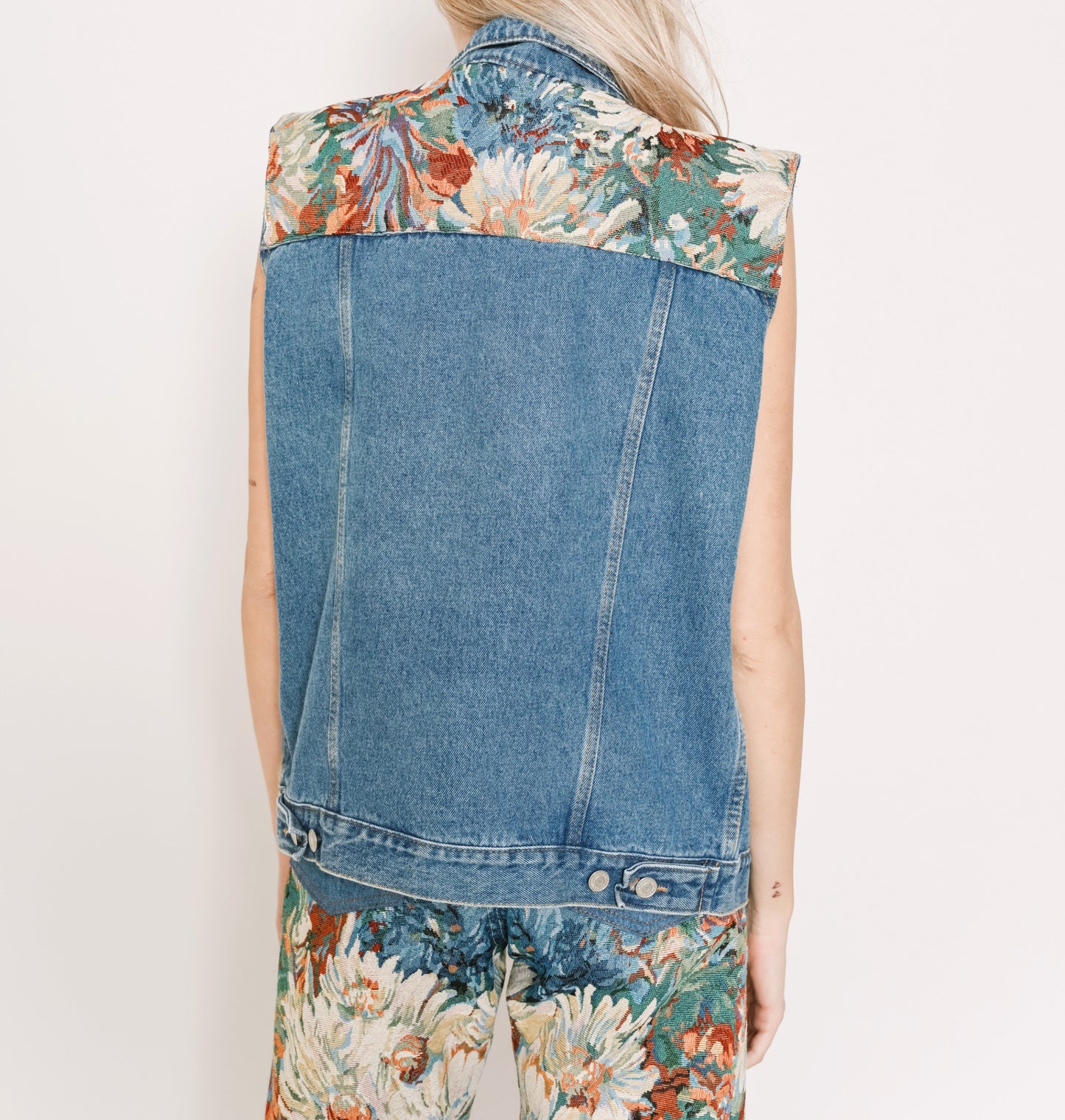 Bianca Medium Flowers Jacket