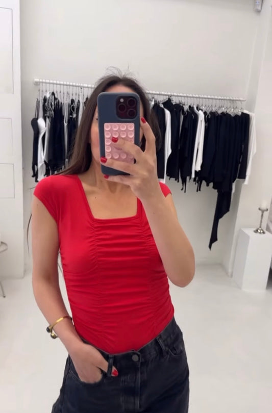 The Semina bodysuit - Red