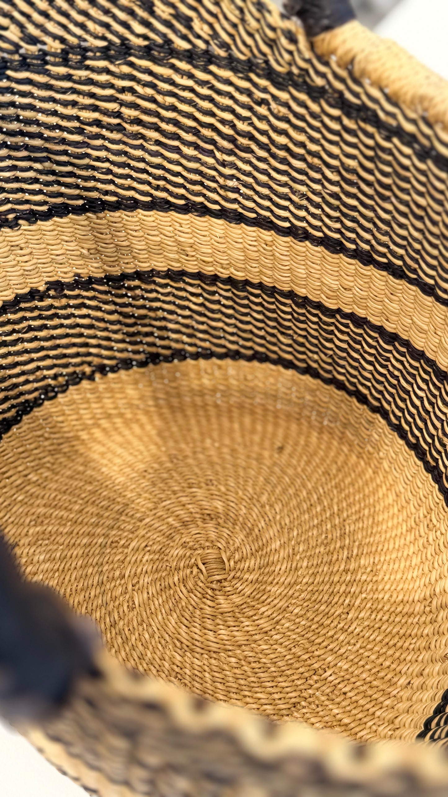 Ghana Bolga Bag Medium - Natural/Black