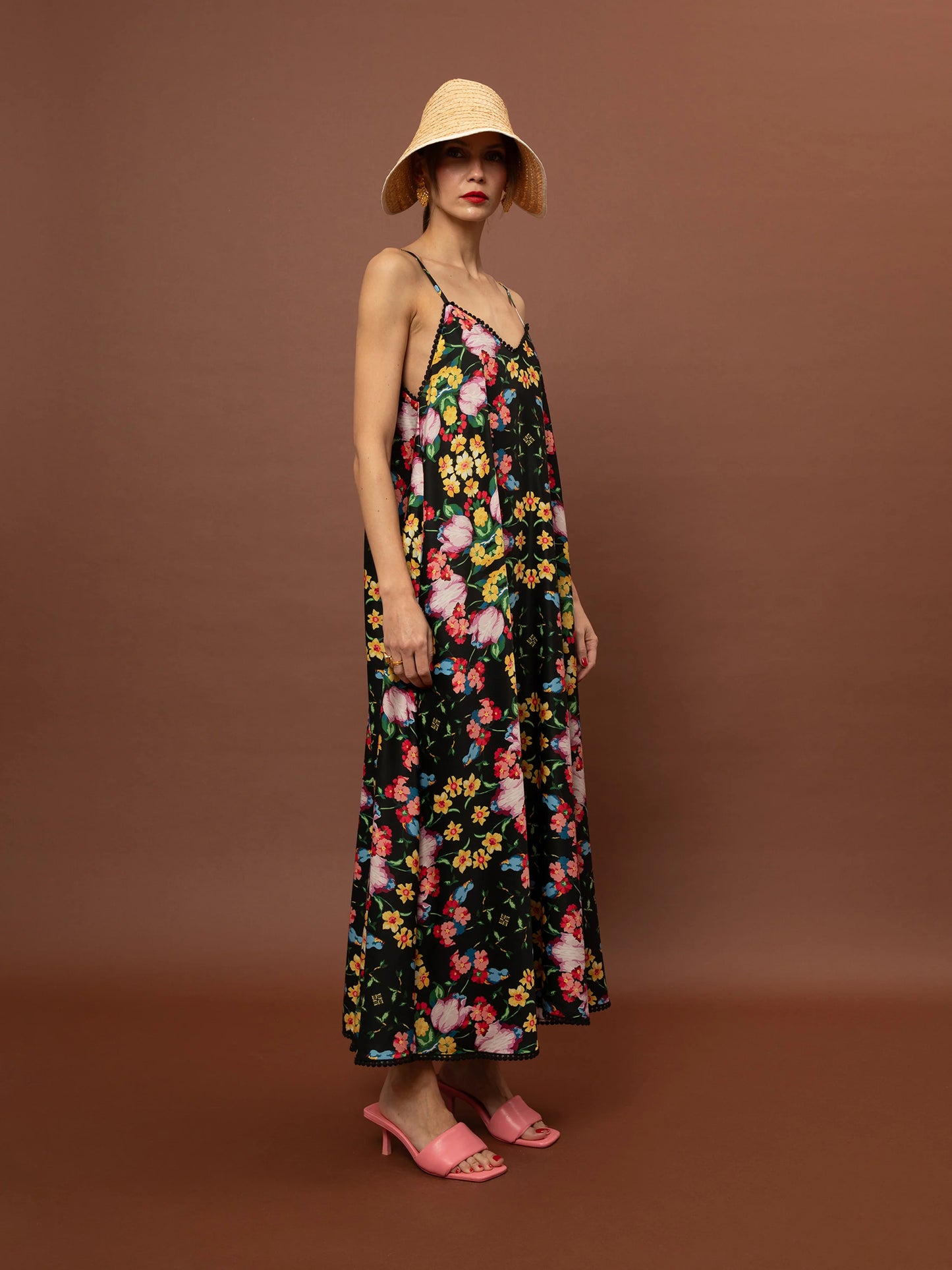 A-Line Maxi Dress Blossoms - Black