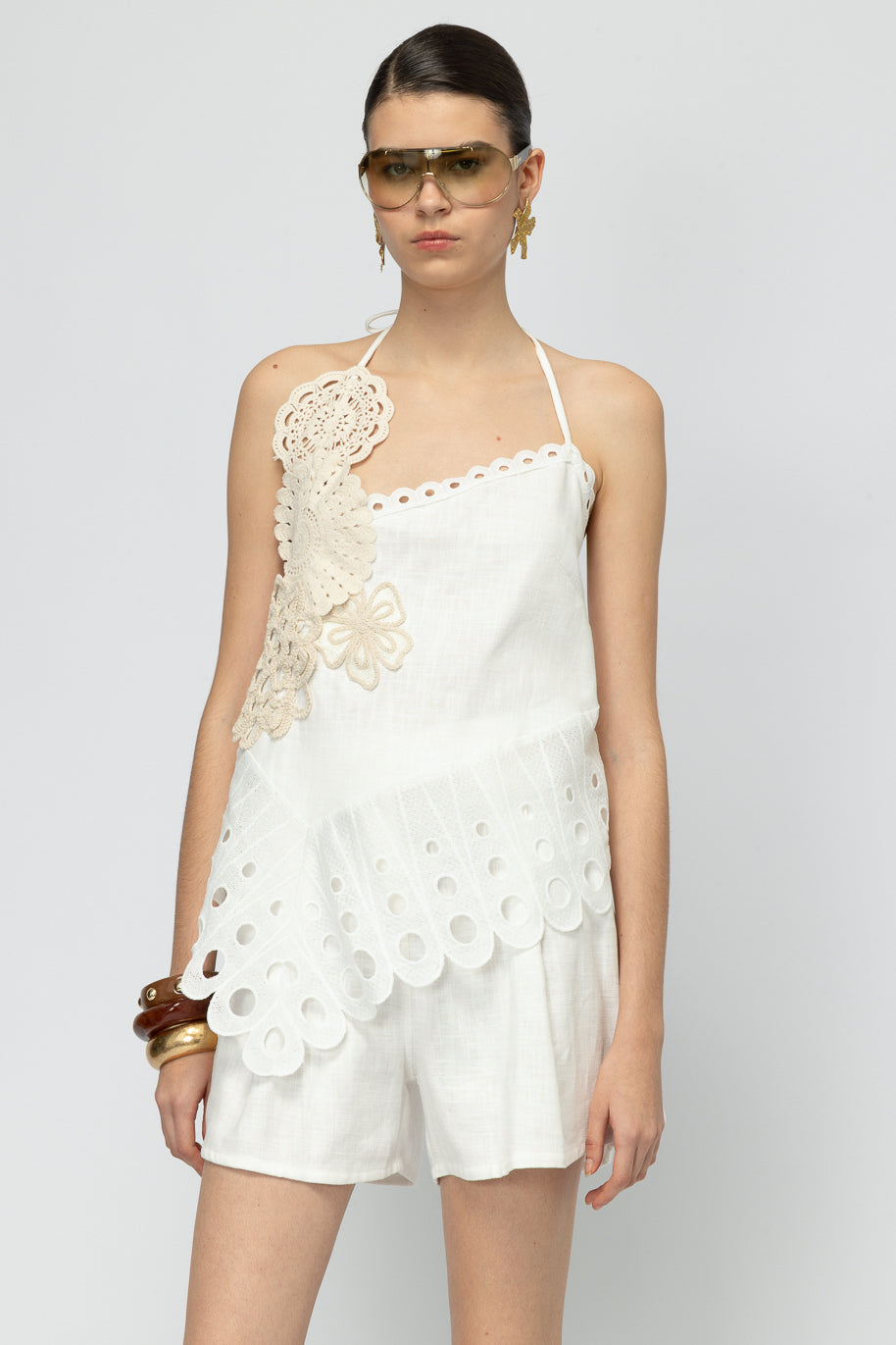 White Lotus Top