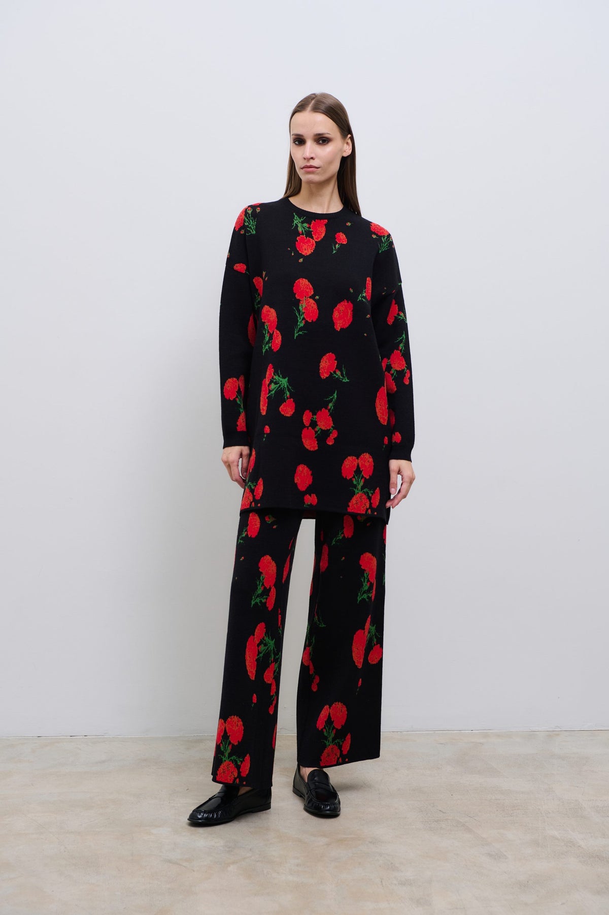 Carnation Knit Pants Black