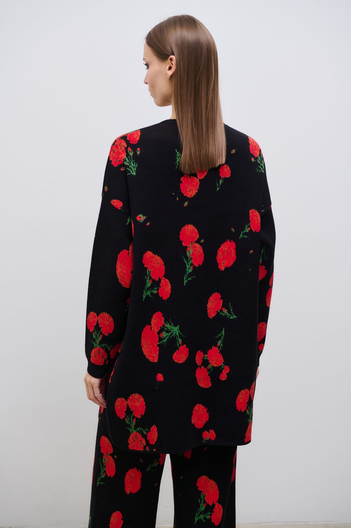 Carnation Cardigan Black