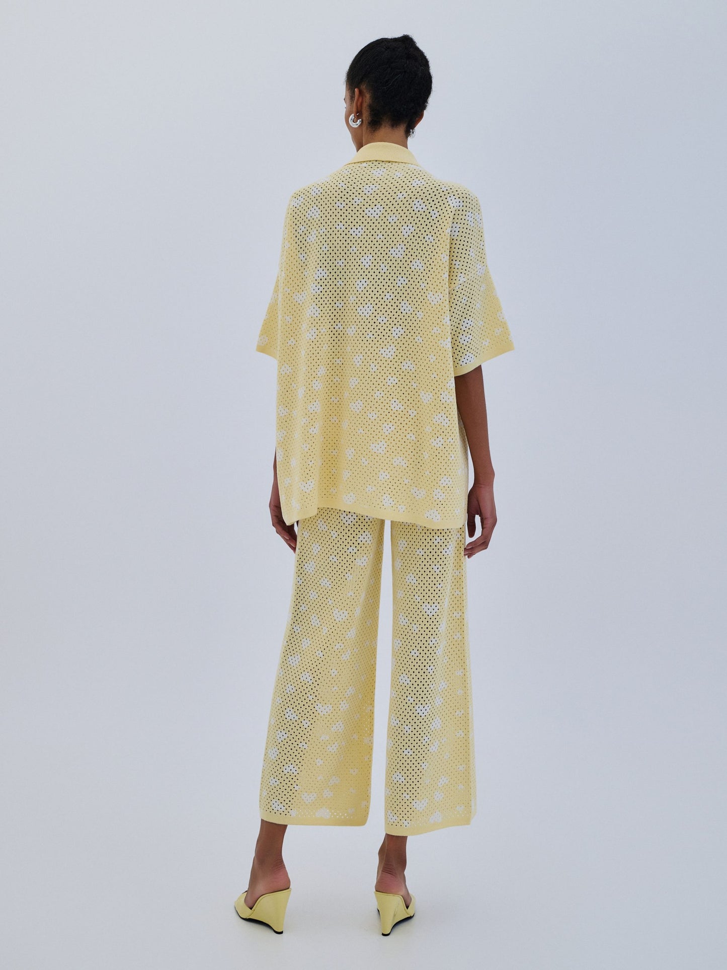 Cardigan Polo V Hearts - Yellow Pastel