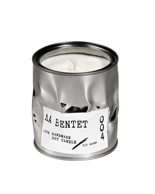 Λα Βεντέτ Candle 004 - Leather & Tonka