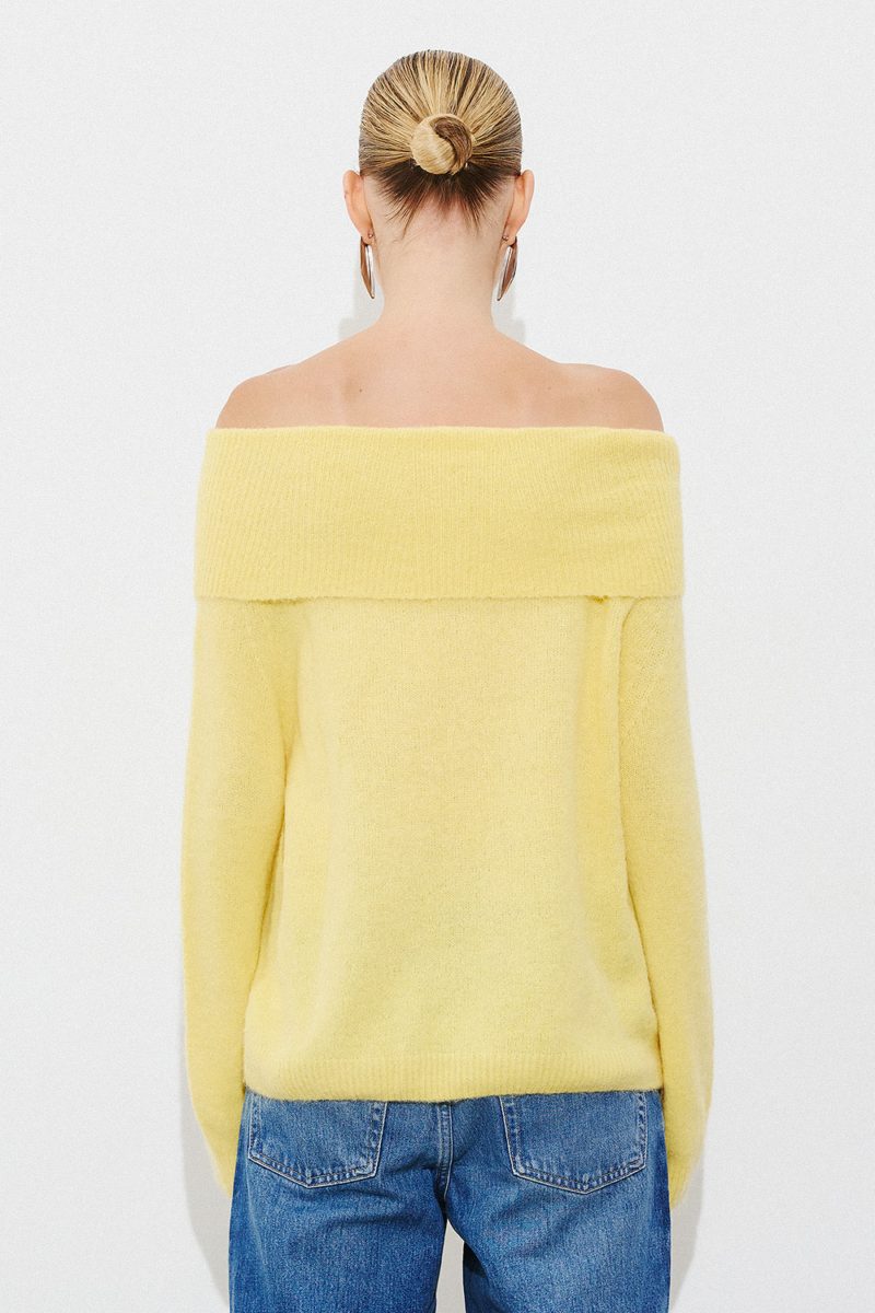Alpaca Off Shoulder Efimeron - Yellow