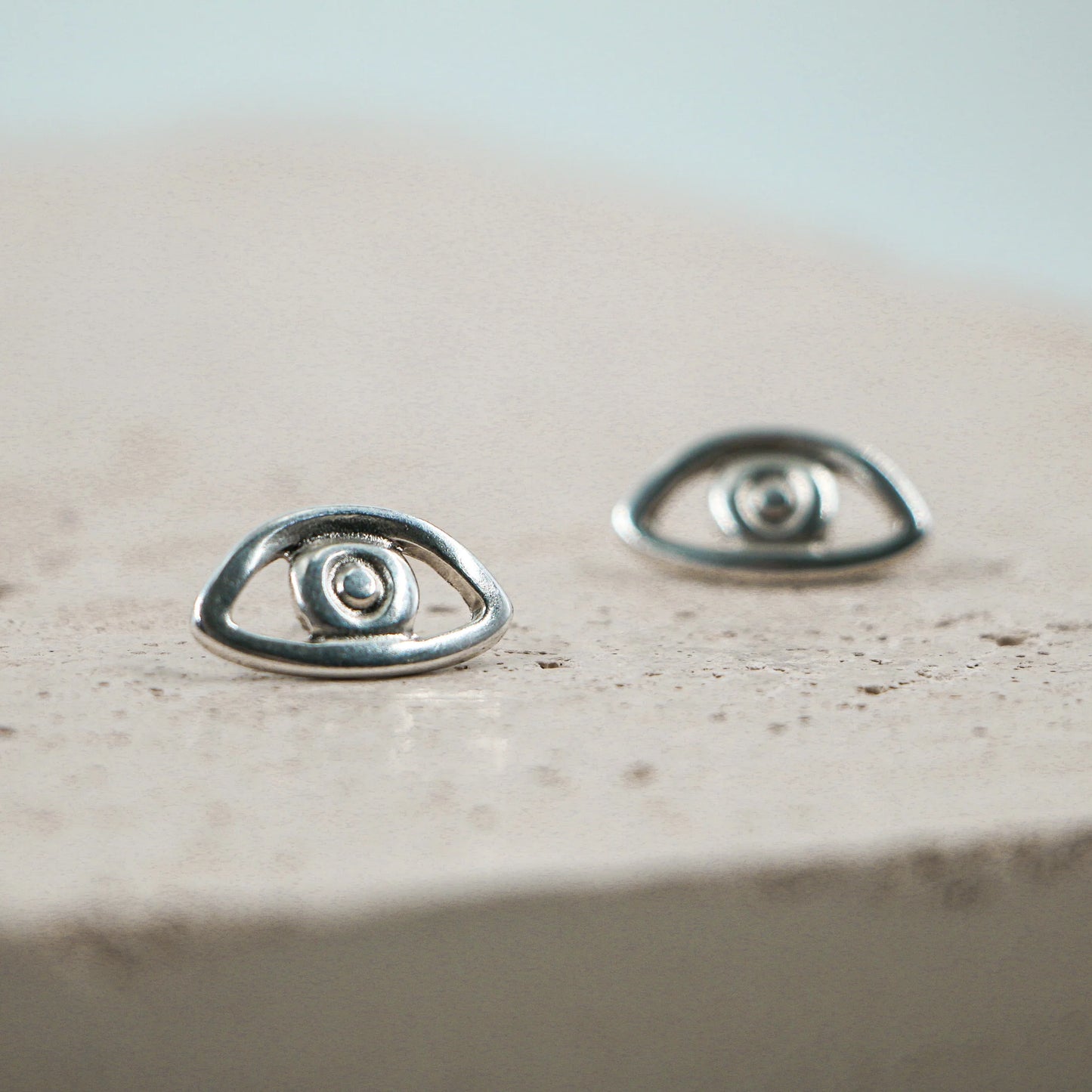 #Eyes Silver Earrings