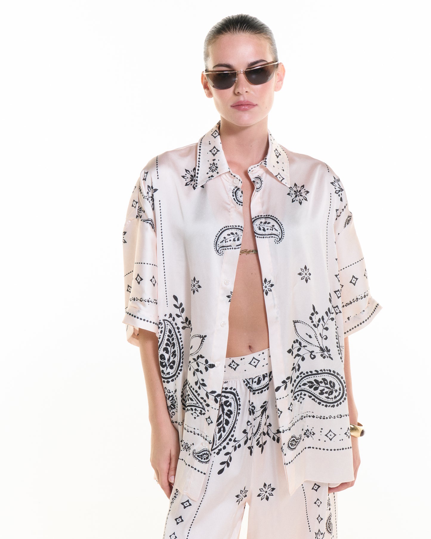 VK Off White Bandana OS Shirt