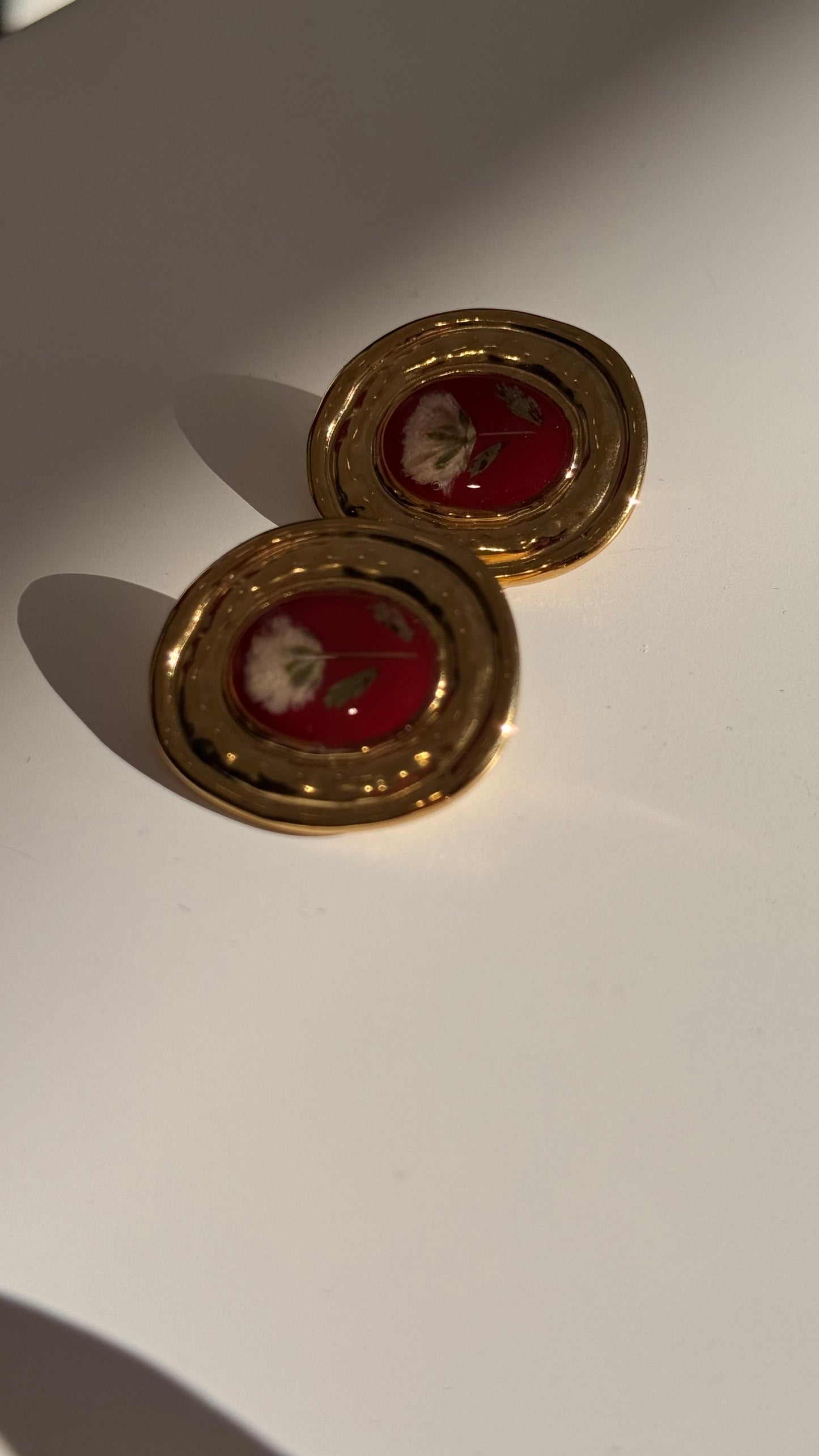 Vintage Flower Earrings - Clips