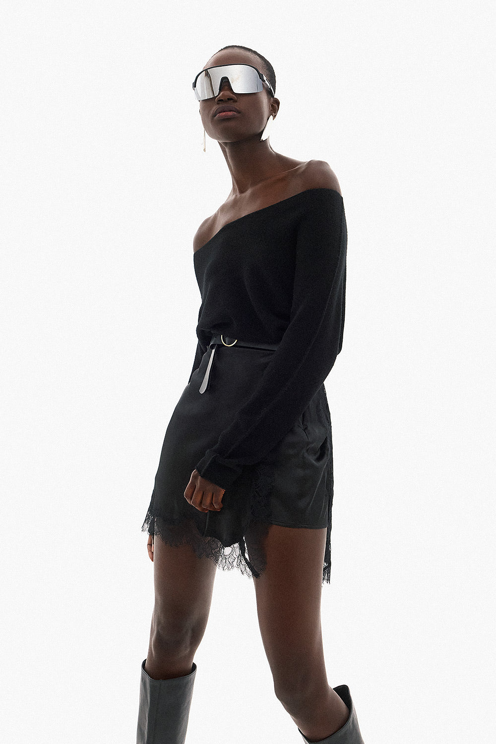 Soft Knitwear  V neck - Black